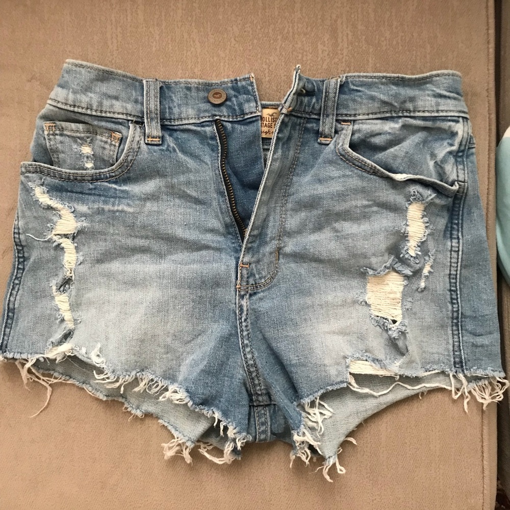 Hollister high rise shorts